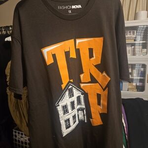 Fashion Nova TRAPHOUSE Tshirt